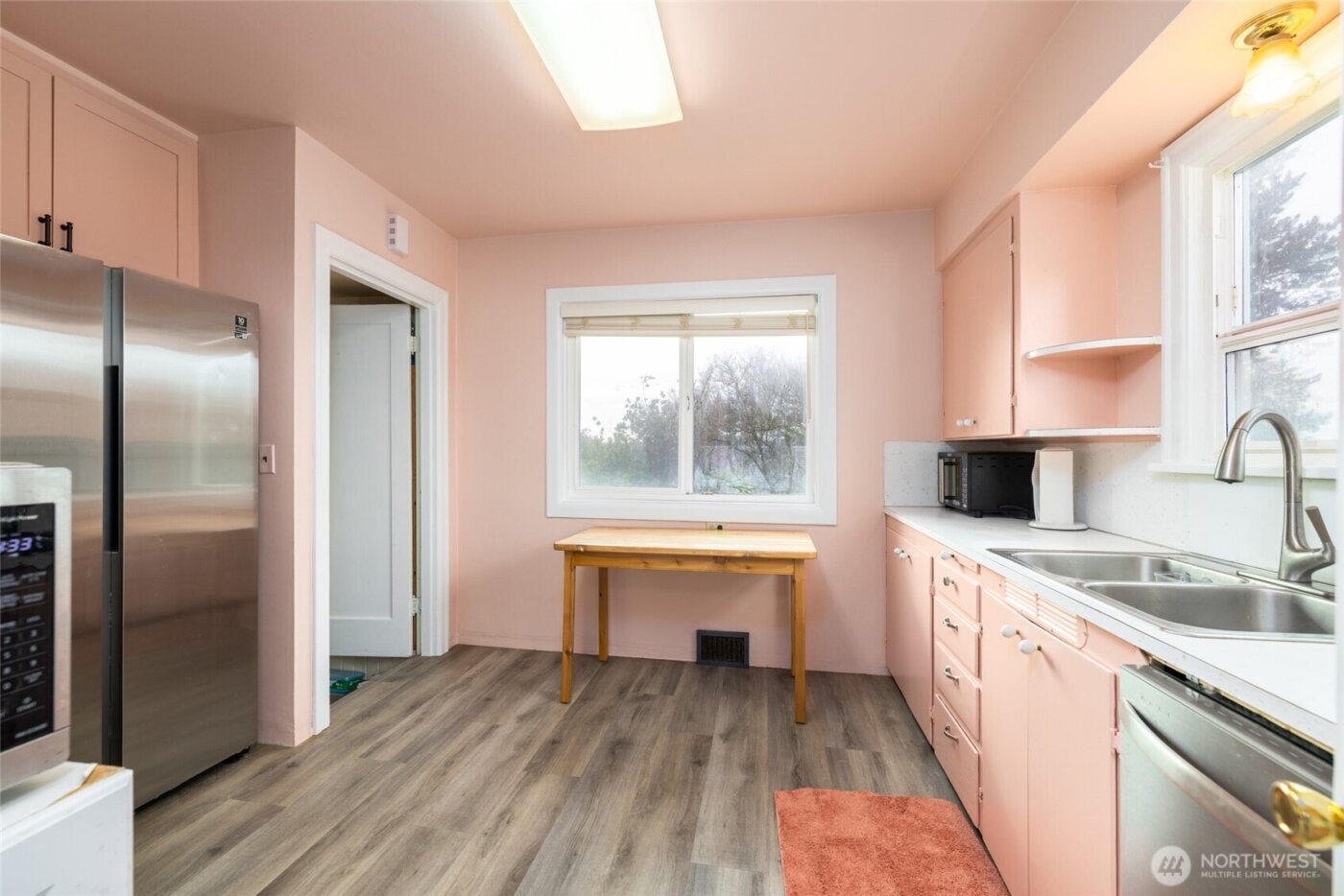 703 N 8th Street , Mount Vernon, WA 98273