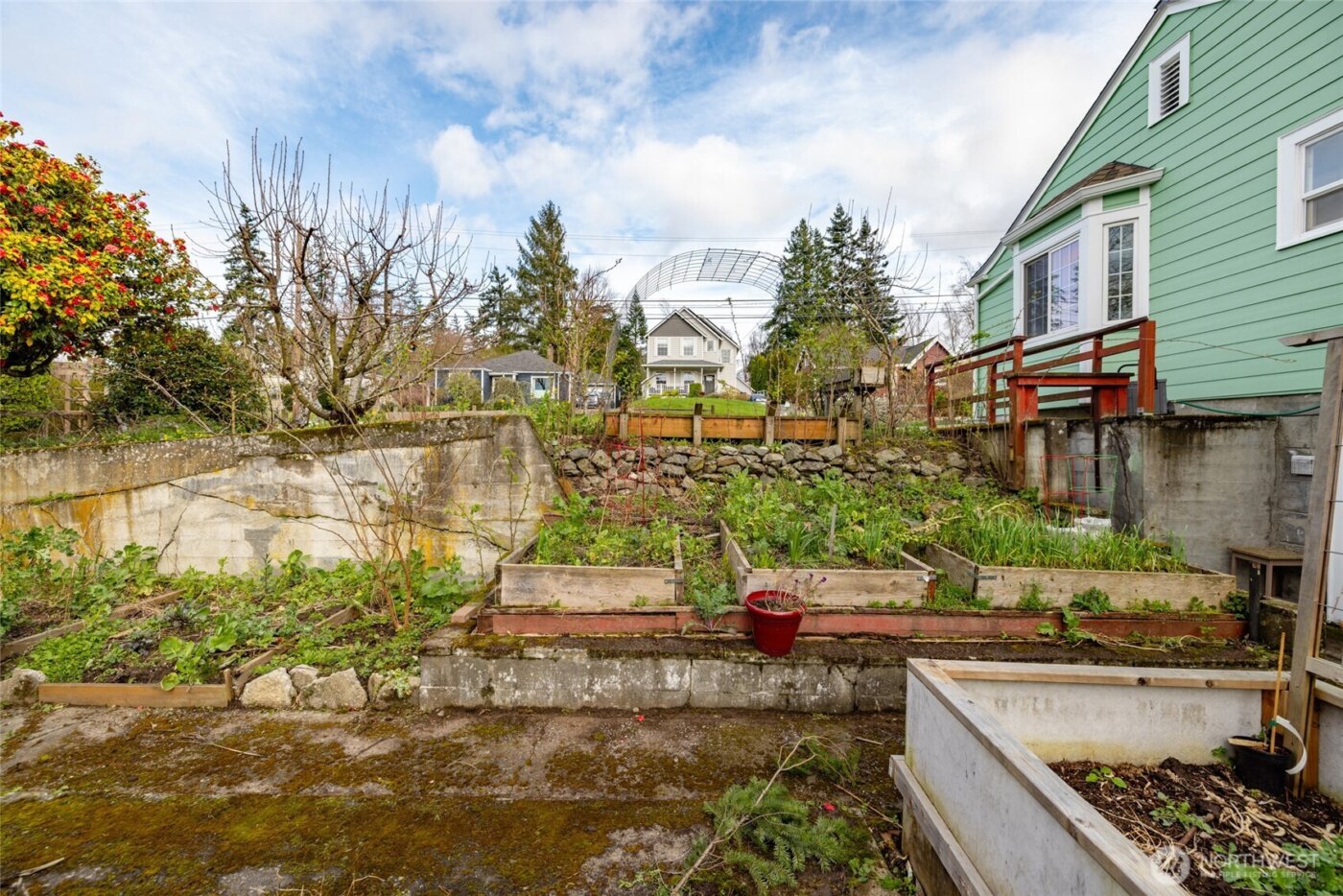 703 N 8th Street , Mount Vernon, WA 98273