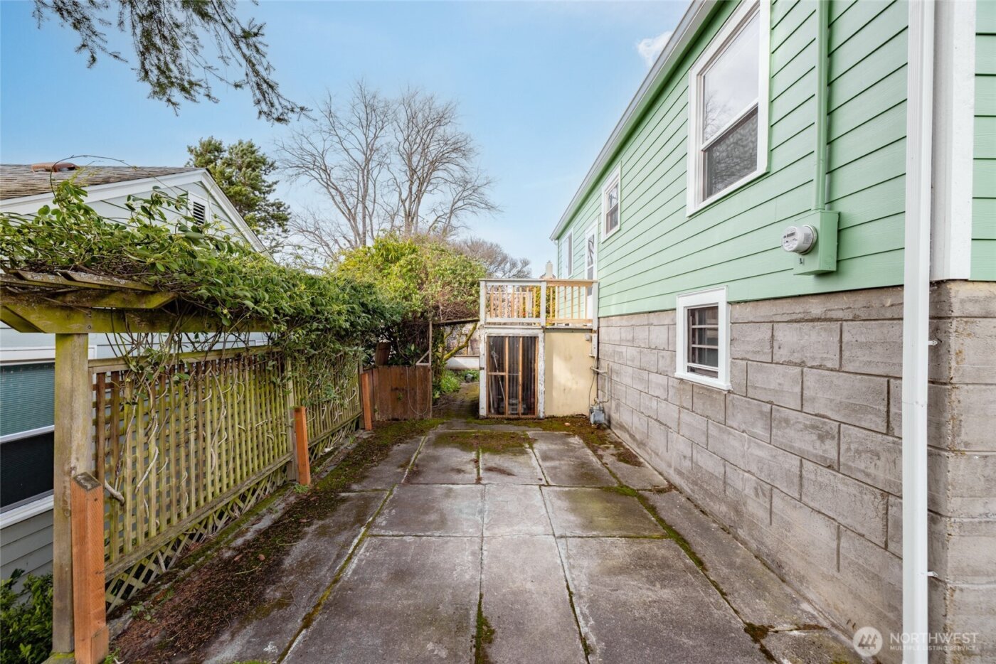 703 N 8th Street , Mount Vernon, WA 98273