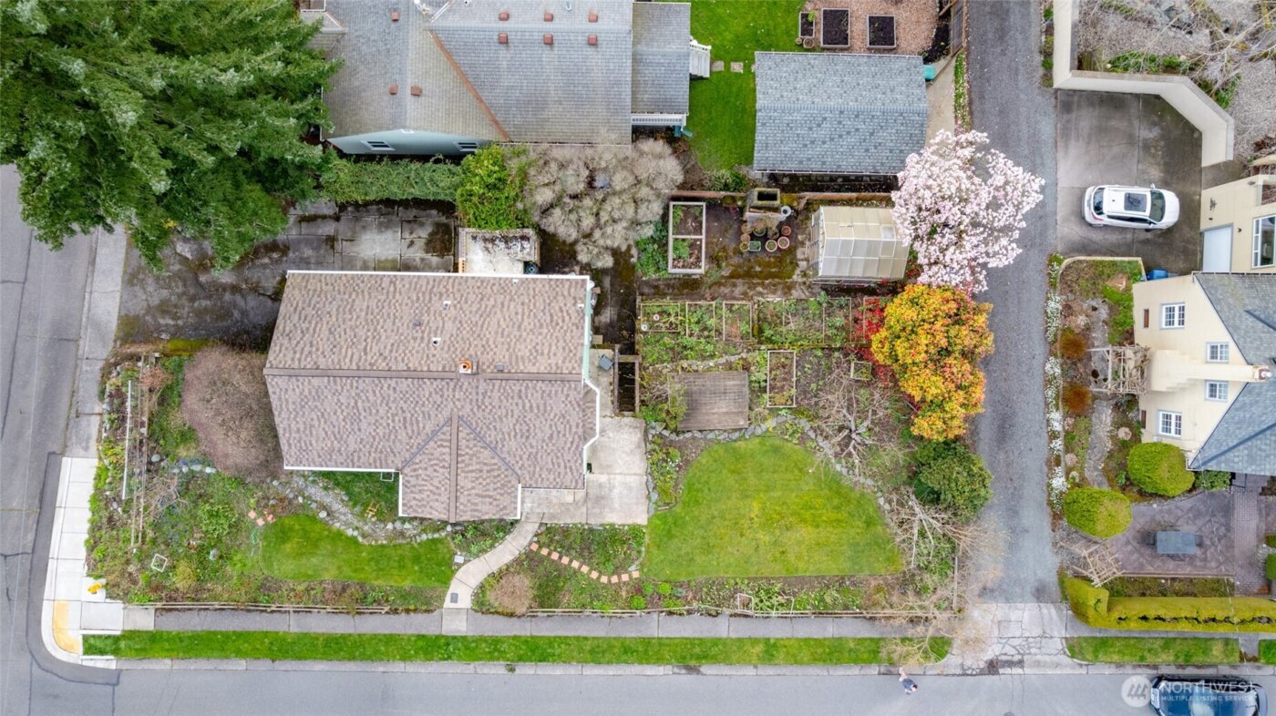 703 N 8th Street , Mount Vernon, WA 98273