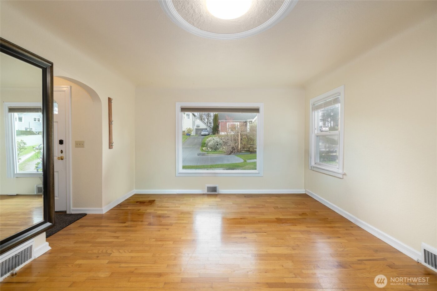 703 N 8th Street , Mount Vernon, WA 98273