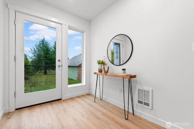 1425 SW 111th Lane , Seattle, WA 98164 - Photo 3