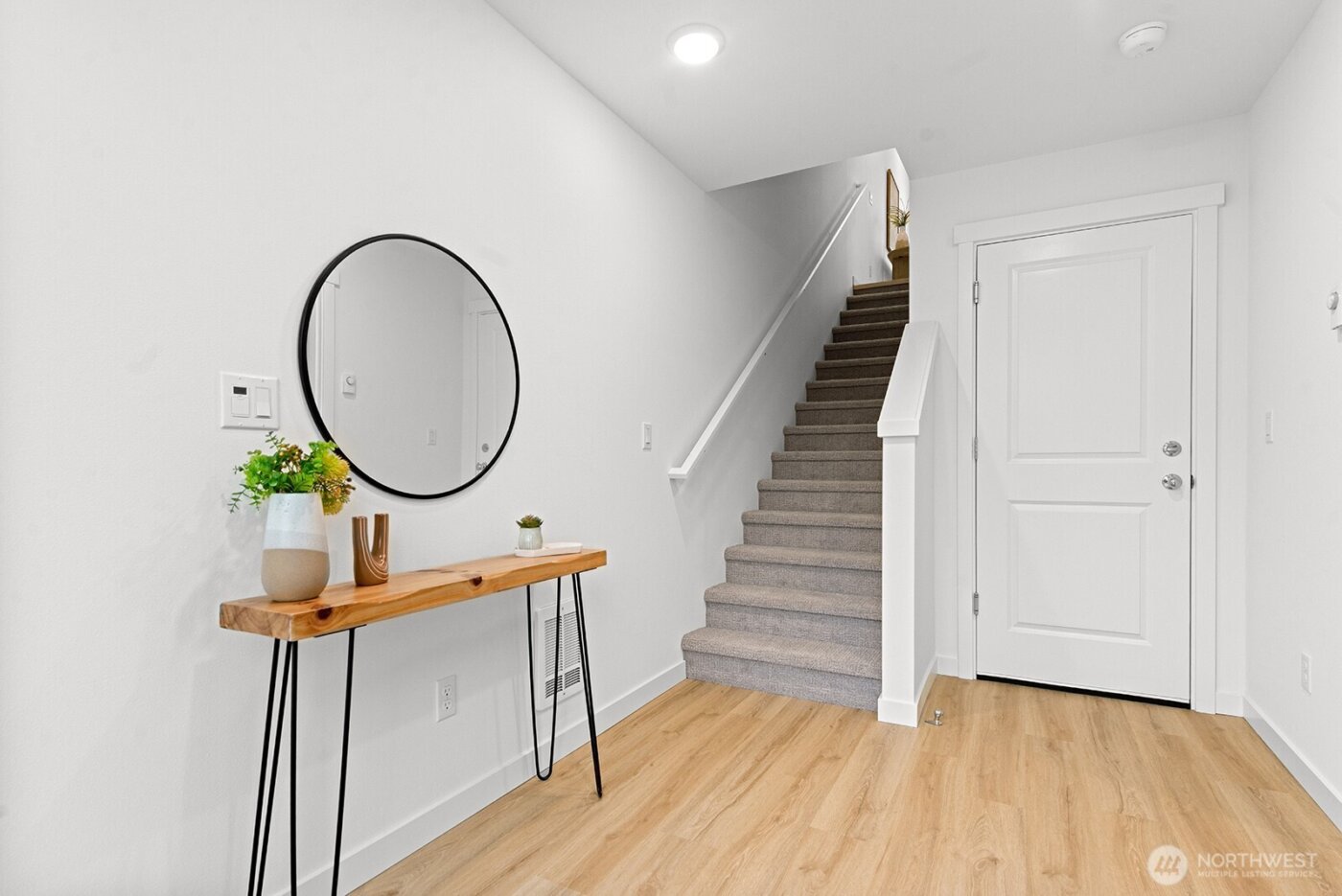 1425 SW 111th Lane , Seattle, WA 98164