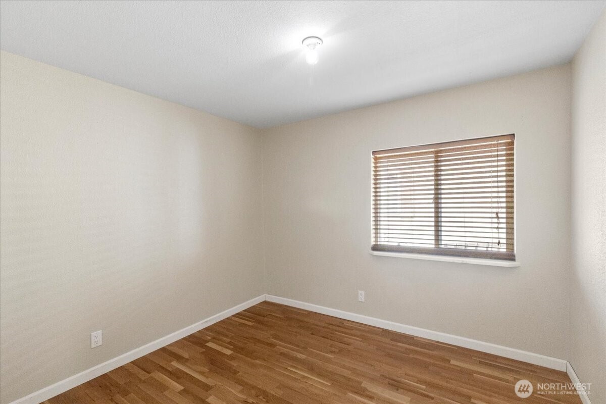 1713 S 69th Avenue , Yakima, WA 98908