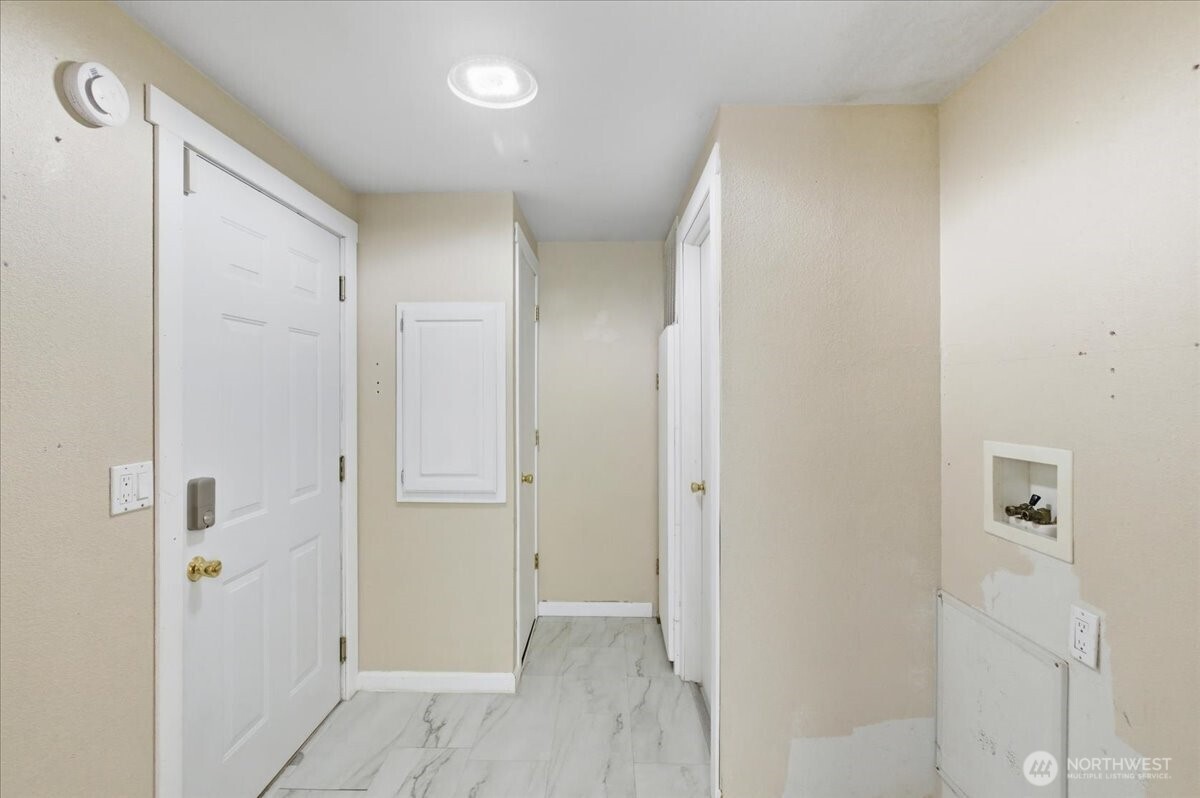 1713 S 69th Avenue , Yakima, WA 98908