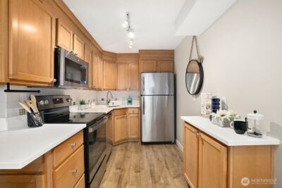 1601 Taylor Avenue N #405, Seattle, WA 98109 - Photo 11
