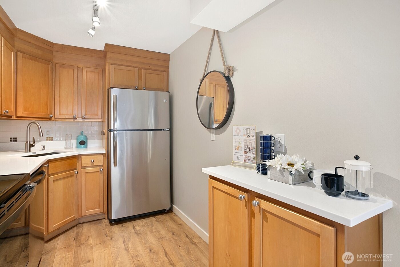 1601 Taylor Avenue N #405, Seattle, WA 98109