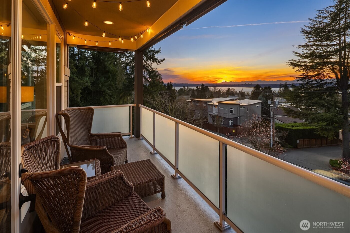 11307 NE 68th Street #11307, Kirkland, WA 98033