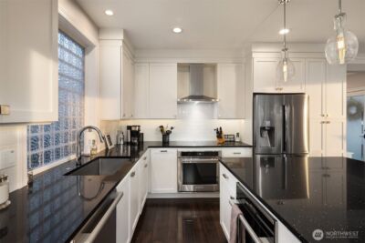 11307 NE 68th Street #11307, Kirkland, WA 98033 - Photo 23