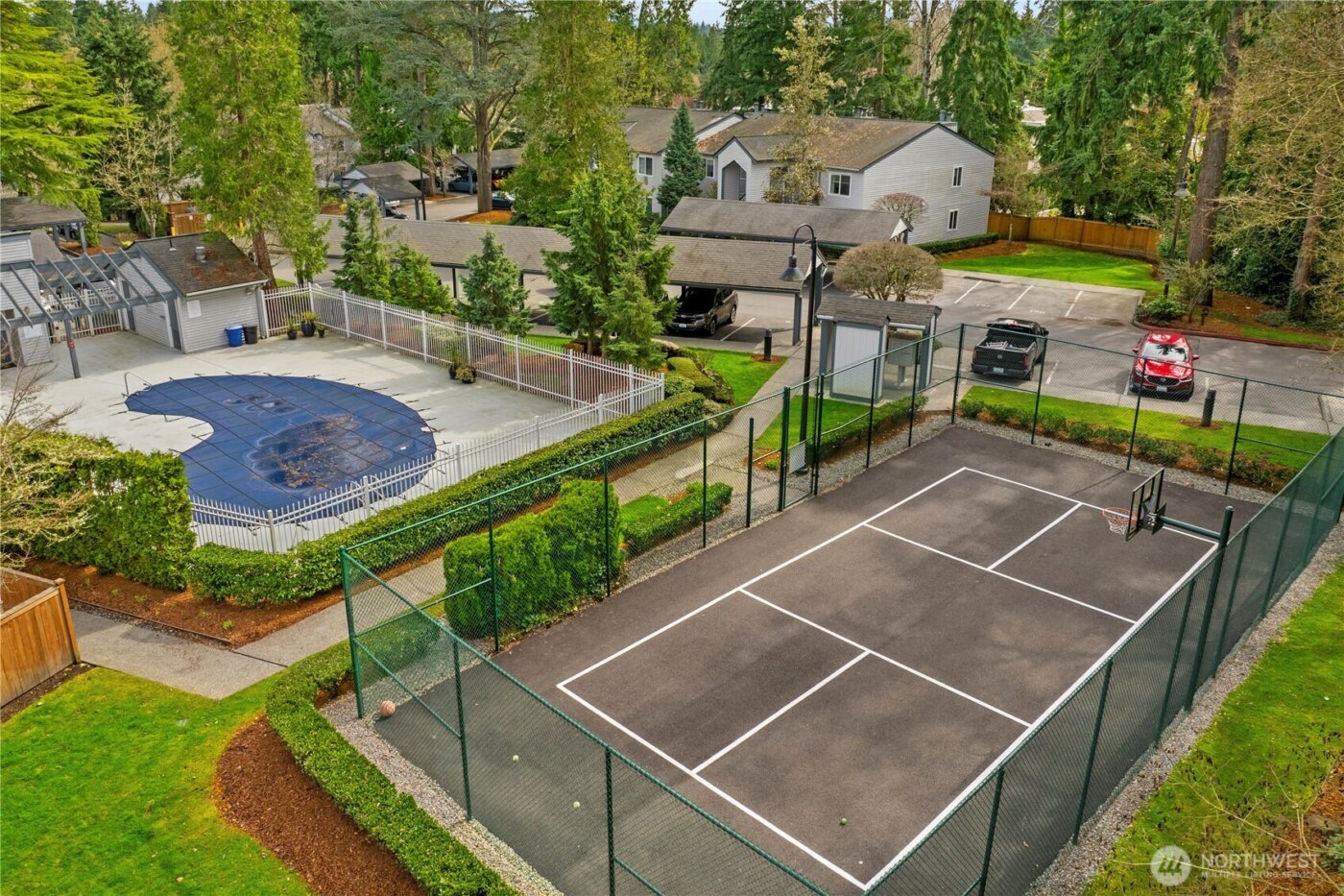 12740 NE 10th Place #E302, Bellevue, WA 98005