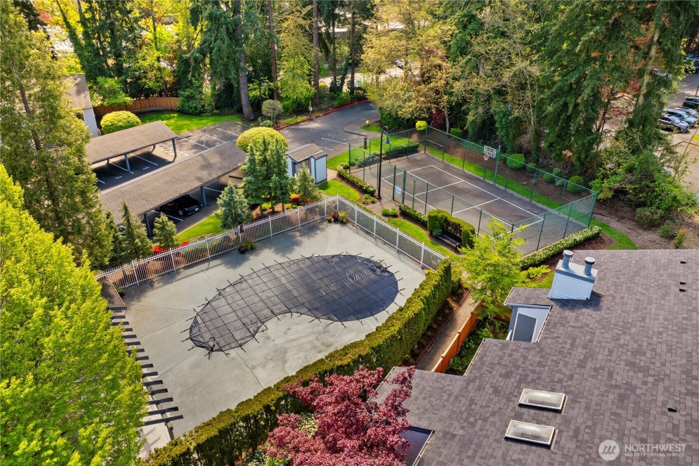 12740 NE 10th Place #E302, Bellevue, WA 98005