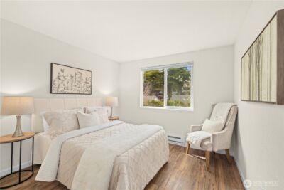12740 NE 10th Place #E302, Bellevue, WA 98005 - Photo 10