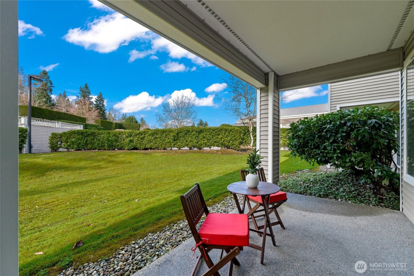 2244 132nd Avenue SE #B105, Bellevue, WA 98005