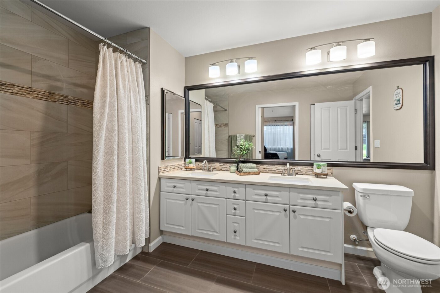 2244 132nd Avenue SE #B105, Bellevue, WA 98005