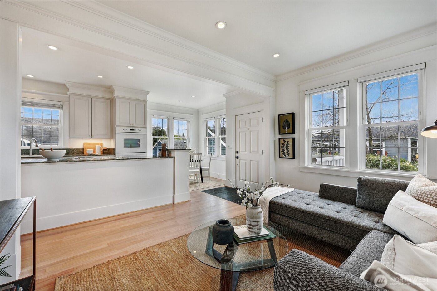 5625 7th Avenue NW, Seattle, WA 98107