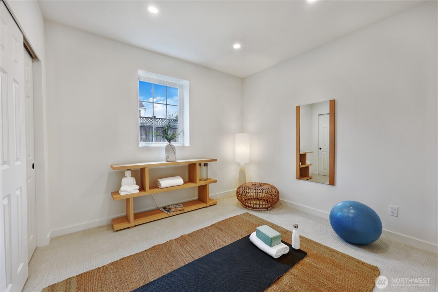 5625 7th Avenue NW, Seattle, WA 98107