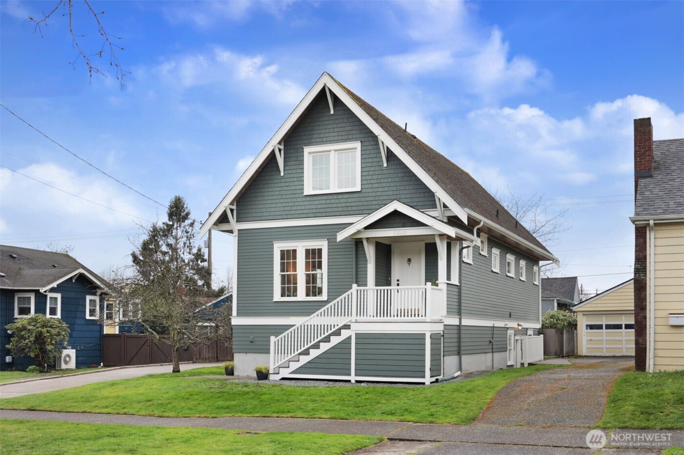 5625 7th Avenue NW, Seattle, WA 98107