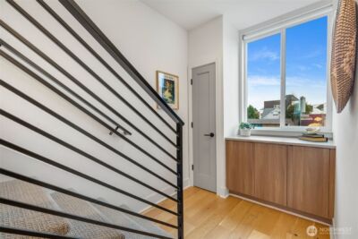 908 N 46th Street #F, Seattle, WA 98103 - Photo 15