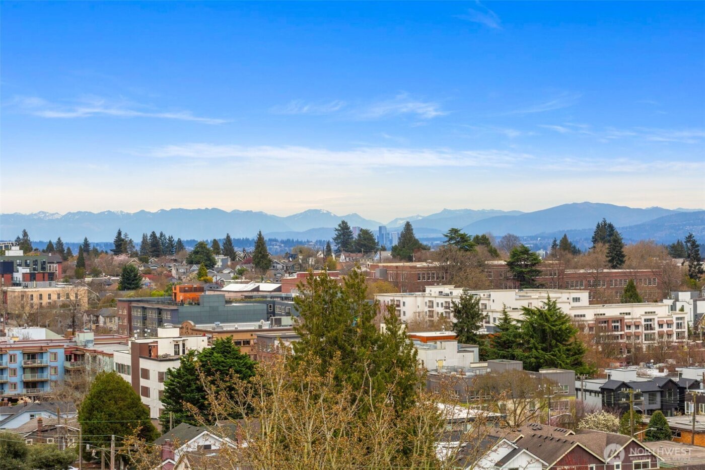 908 N 46th Street #F, Seattle, WA 98103