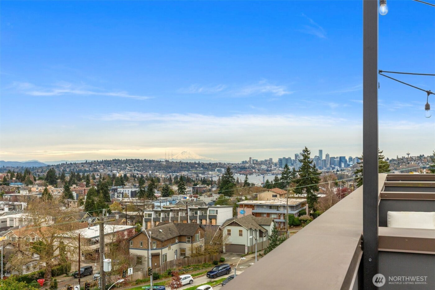 908 N 46th Street #F, Seattle, WA 98103