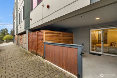 908 N 46th Street #F, Seattle, WA 98103 - Photo 38