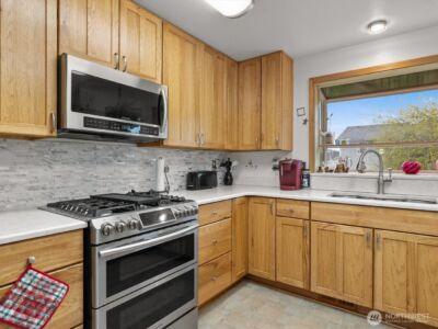 27420 Church Creek Loop NW, Stanwood, WA 98292 - Photo 8