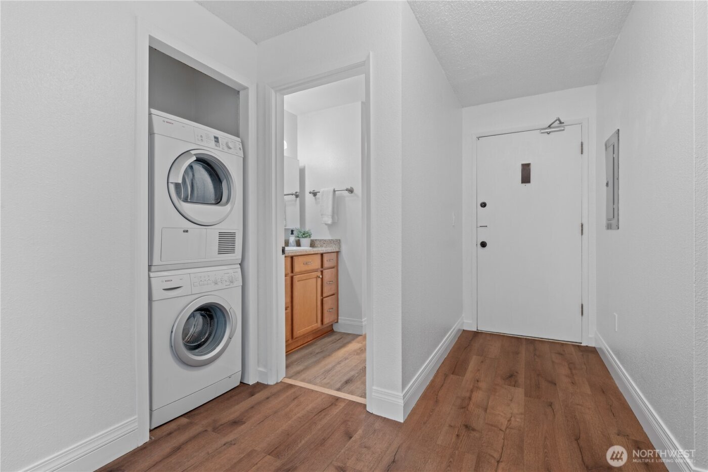 236 S 152nd Street #A105, Burien, WA 98148