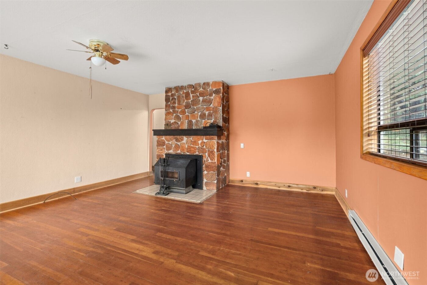 1905 Gerber Street , Raymond, WA 98577