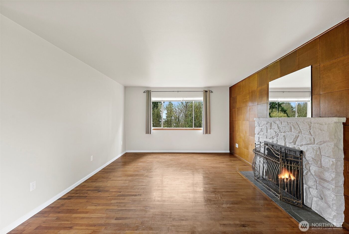 1105 21st Street SW, Puyallup, WA 98371-6635