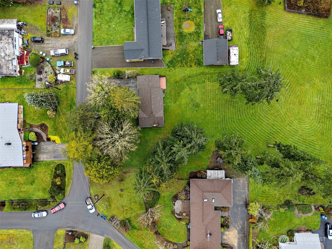 1105 21st Street SW, Puyallup, WA 98371-6635