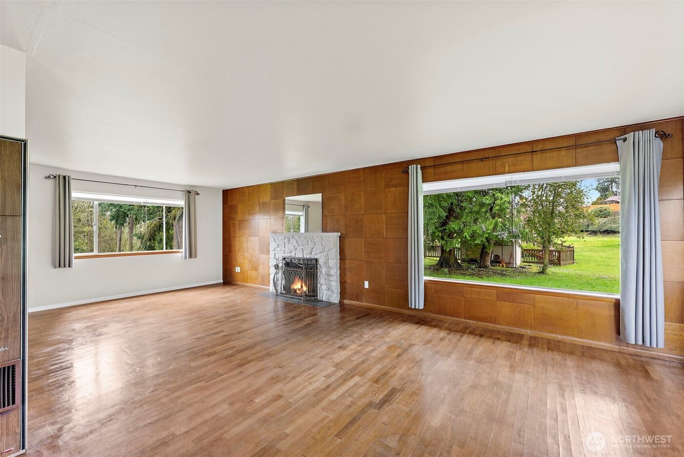 1105 21st Street SW, Puyallup, WA 98371-6635