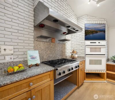 17226 SE 40th Place , Bellevue, WA 98008 - Photo 12