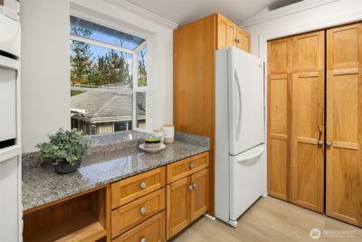 17226 SE 40th Place , Bellevue, WA 98008 - Photo 14