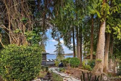 17226 SE 40th Place , Bellevue, WA 98008 - Photo 16
