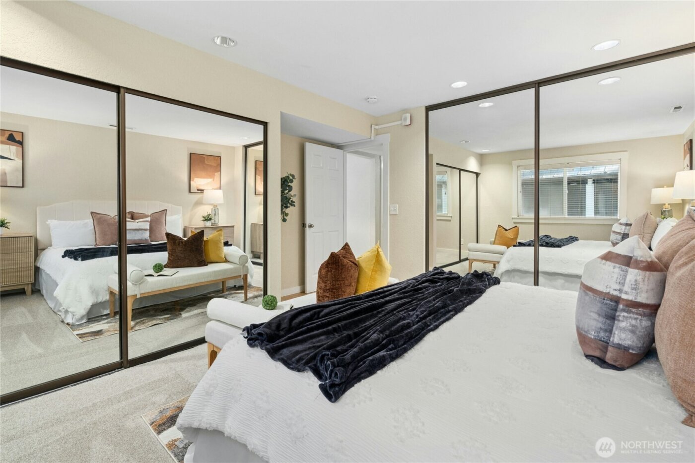 9515 NE 180th Street #C101, Bothell, WA 98011-7906