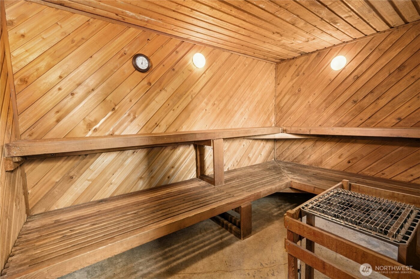 9515 NE 180th Street #C101, Bothell, WA 98011-7906