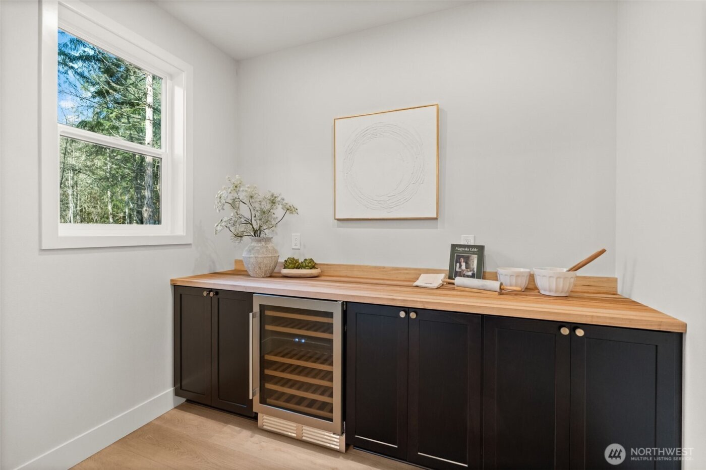 630 8th Avenue , Fox Island, WA 98333-9737