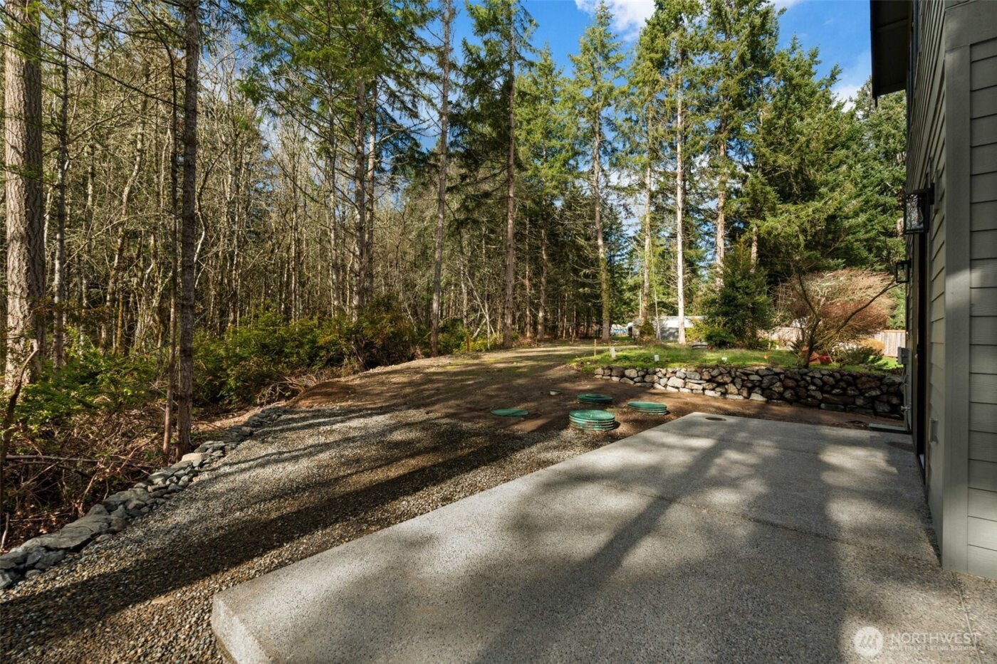 630 8th Avenue , Fox Island, WA 98333-9737