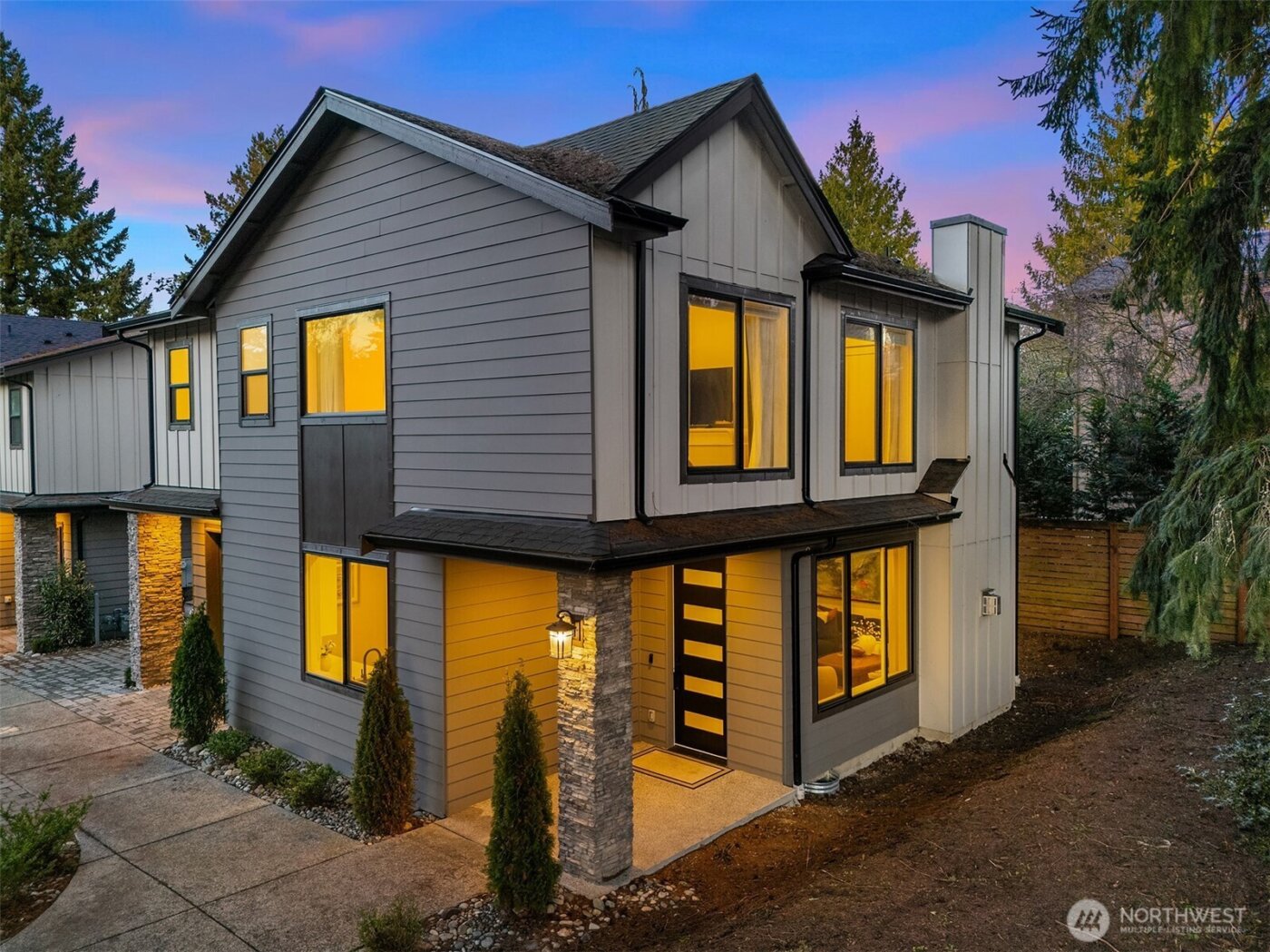10931 NE 133rd Street , Kirkland, WA 98034