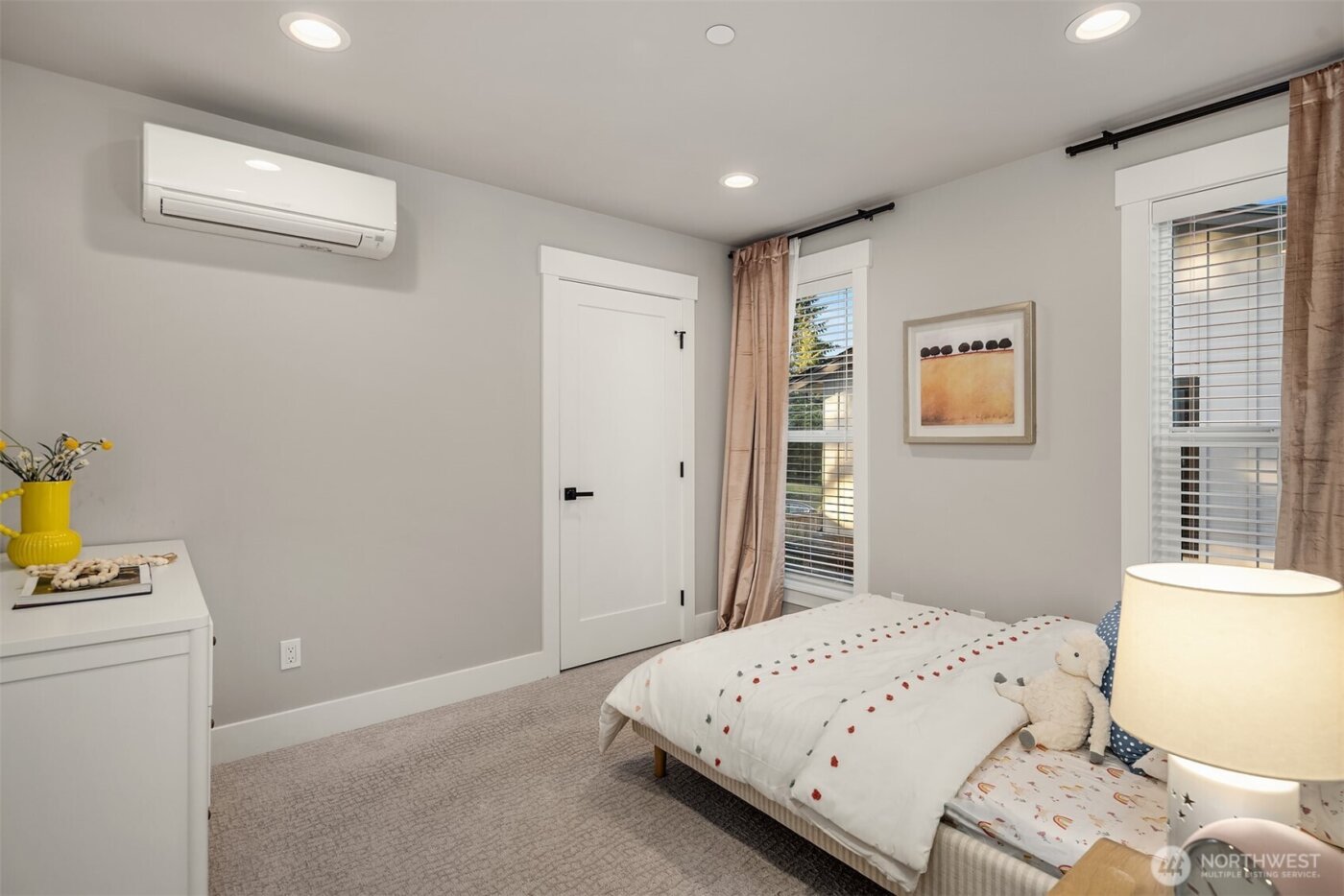 10931 NE 133rd Street , Kirkland, WA 98034