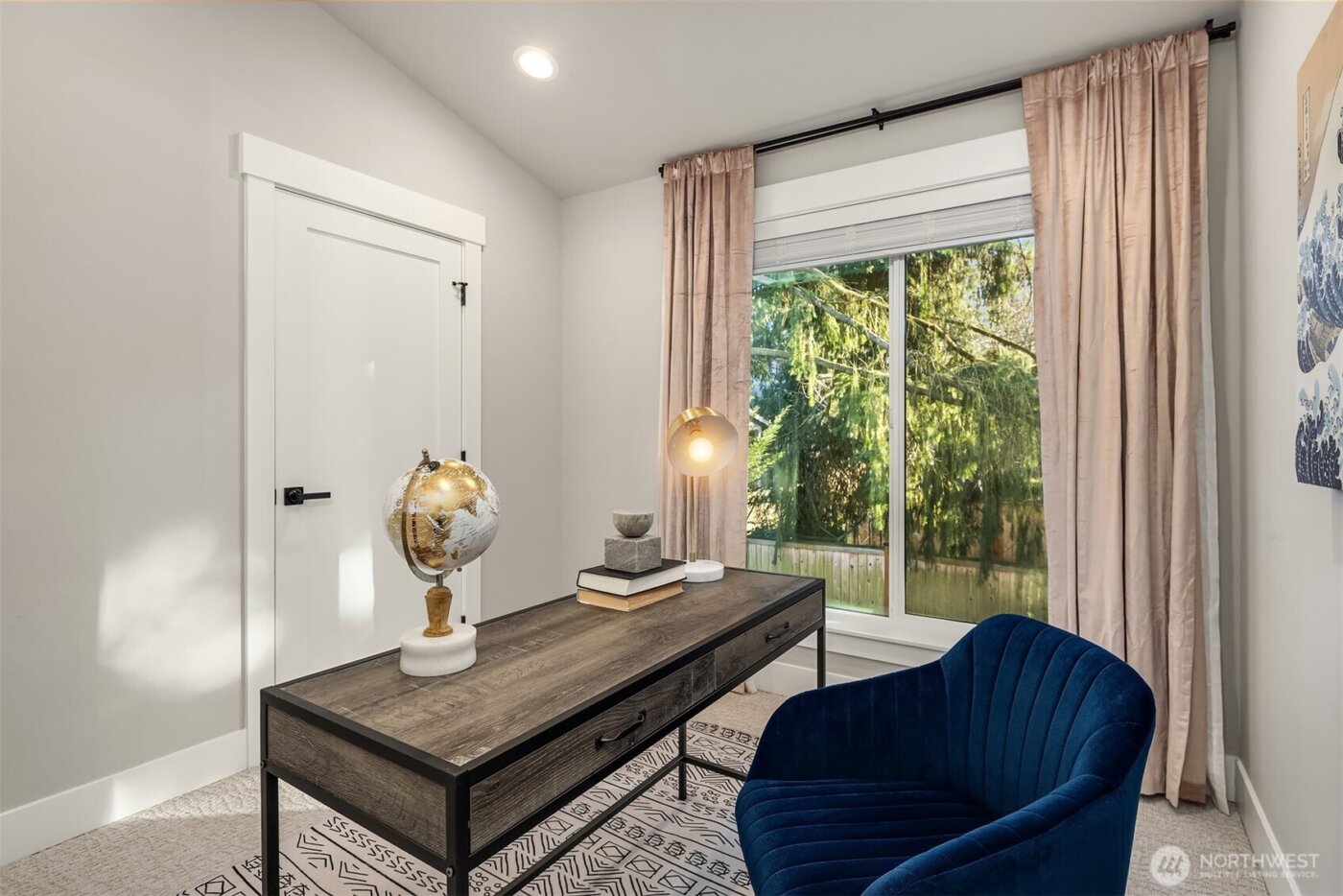 10931 NE 133rd Street , Kirkland, WA 98034