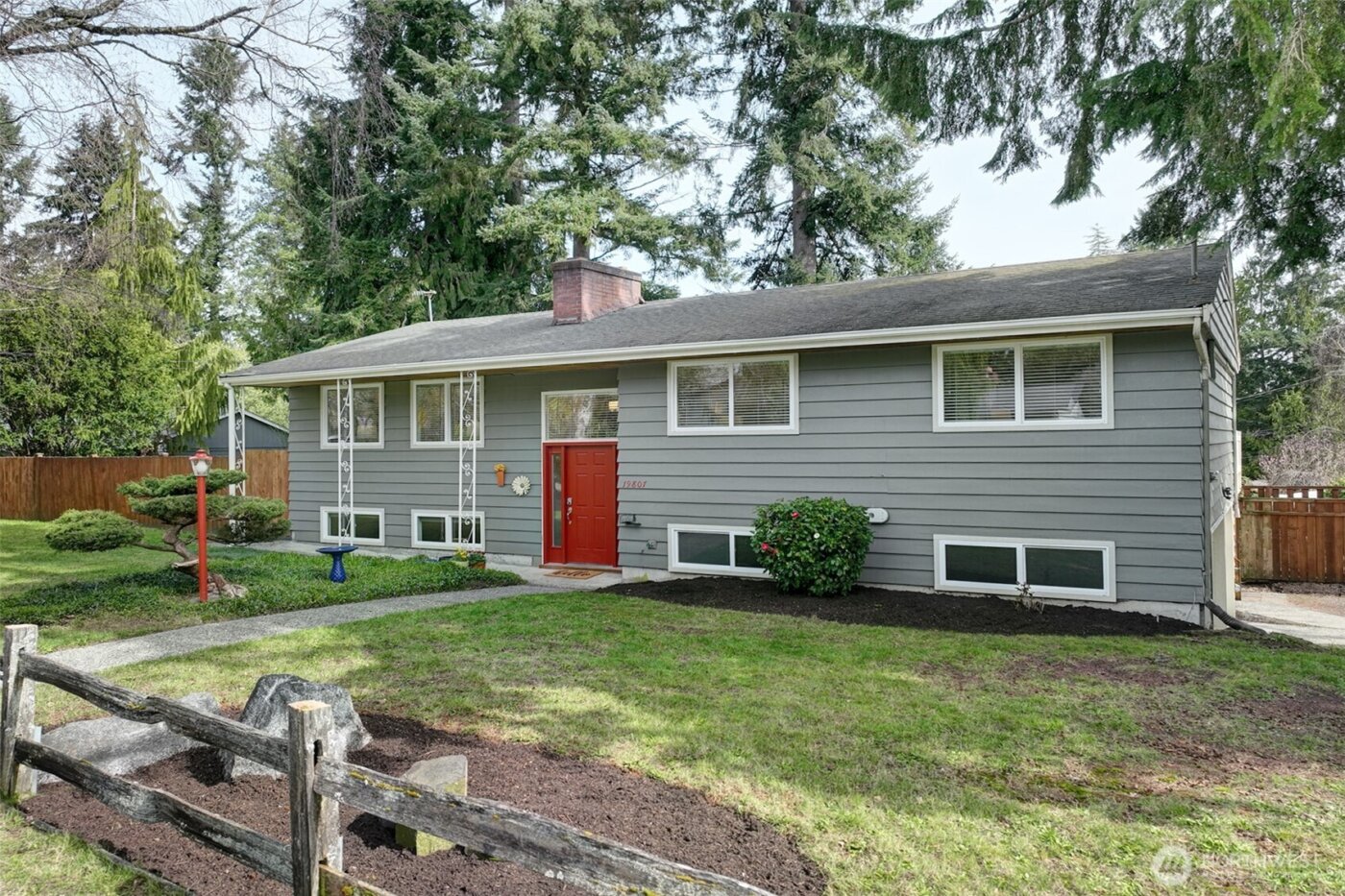 19807 83rd Place W, Edmonds, WA 98026
