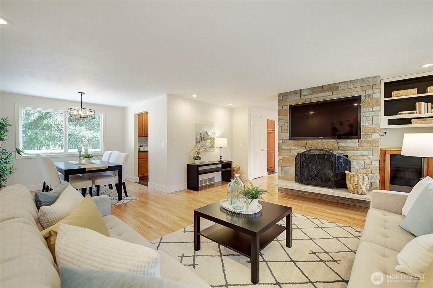 19807 83rd Place W, Edmonds, WA 98026