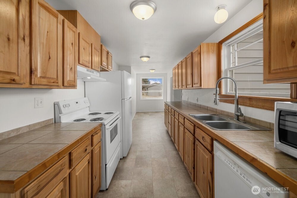 714 Madison Avenue , South Cle Elum, WA 98943