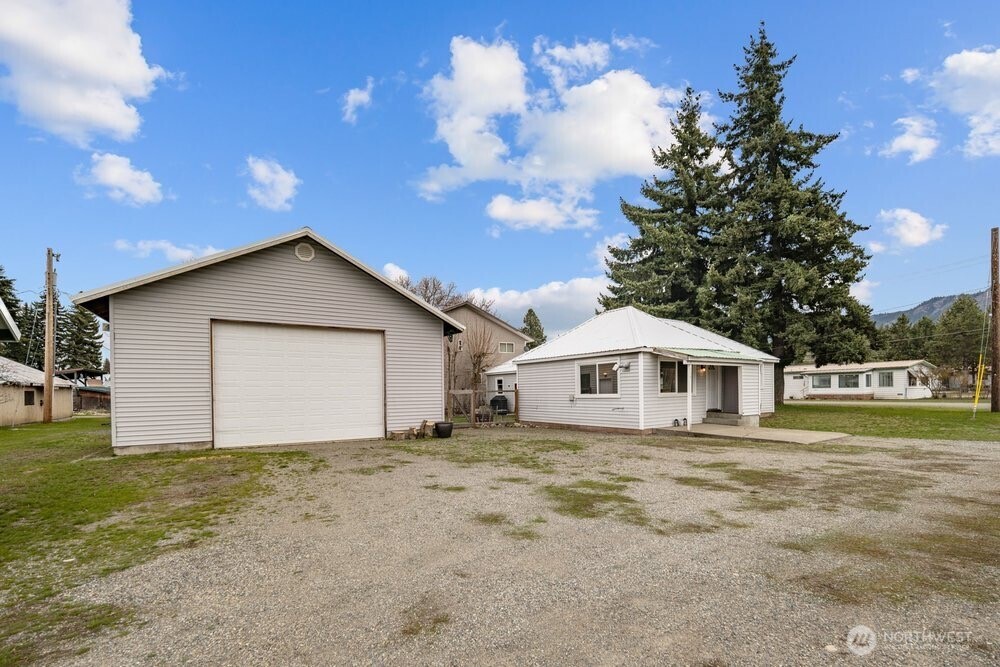 714 Madison Avenue , South Cle Elum, WA 98943