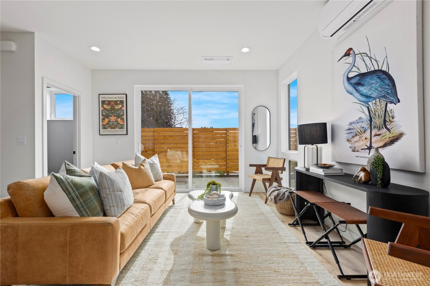 2562 30th Avenue W, Seattle, WA 98199