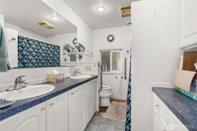 728 Dakota Street , Raymond, WA 98577 - Photo 14