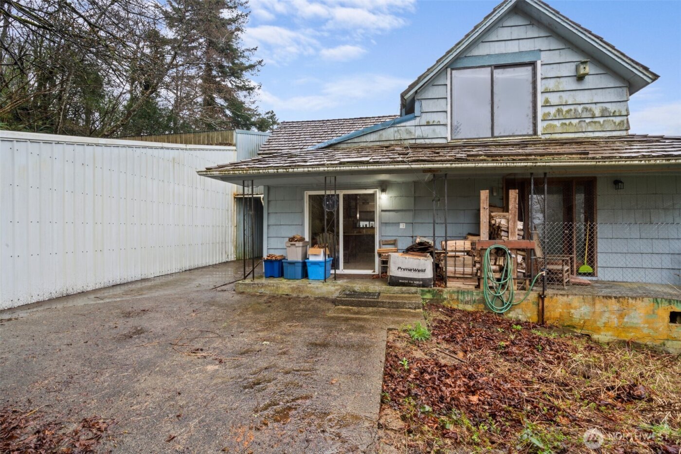 728 Dakota Street , Raymond, WA 98577