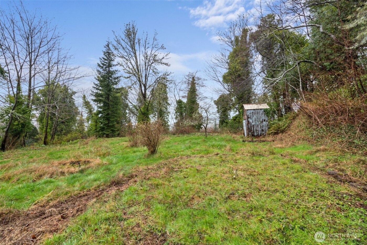 728 Dakota Street , Raymond, WA 98577