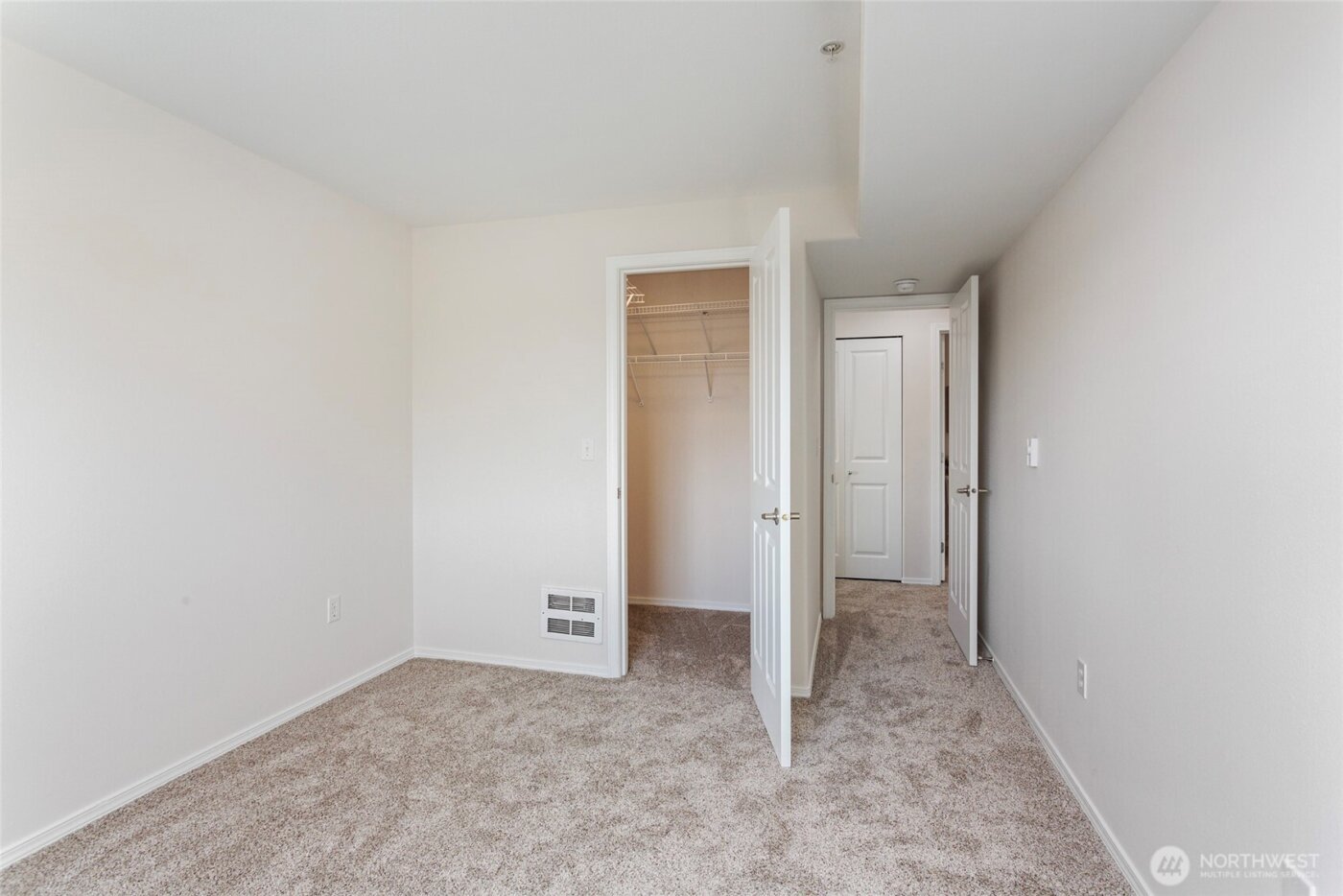 2522 Rucker Avenue #403, Everett, WA 98201